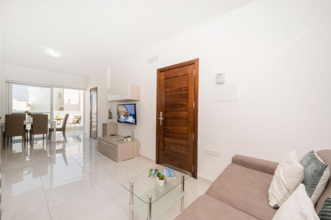 Vela Blu - Rose Court * Gzira